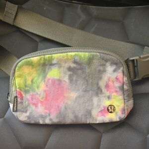 Lululemon Everywhere Belt Bag in a Hyper Dye/Multi Rover pattern
